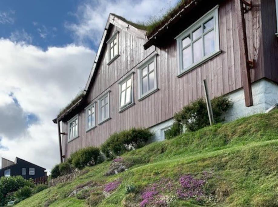 Cosy Groundfloor Apartment Sørvágur المظهر الخارجي الصورة
